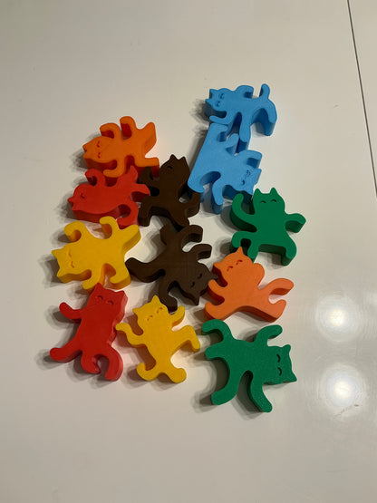 E Ninja Cats Stacking Game