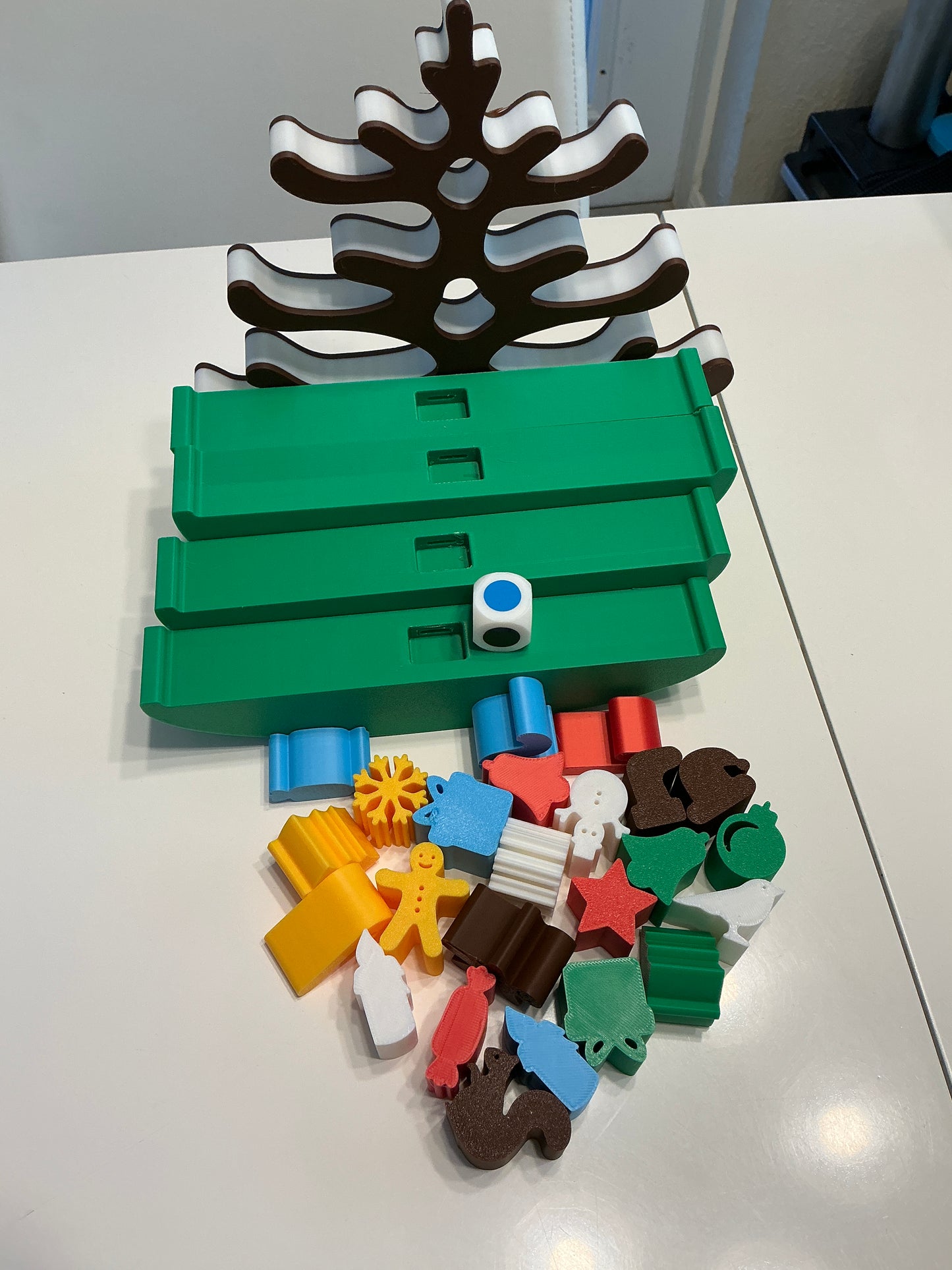 Christmas Tree Balance Stacking Game